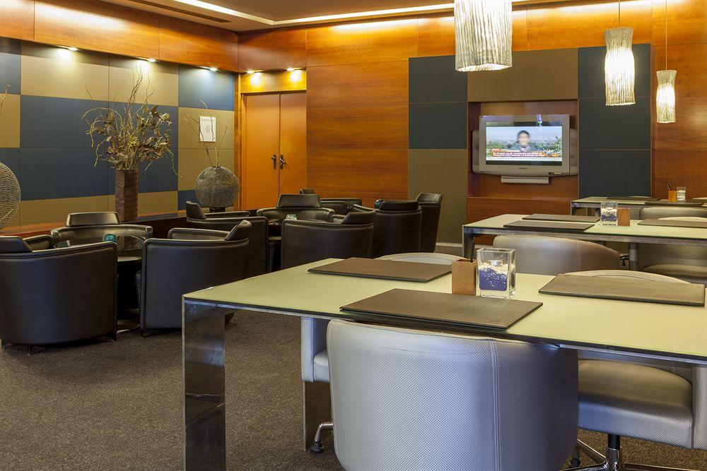 Ac Hotel Aravaca By Marriott Madrid Kültér fotó
